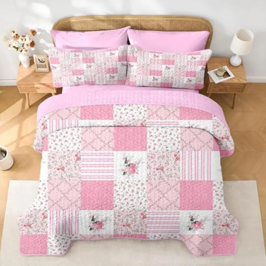 Patchwork Quilt Set With Flowers Duvet Cover And Pillow Shams
