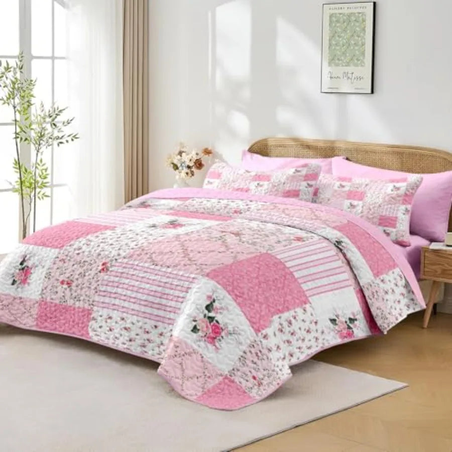 Patchwork Quilt Set With Flowers Duvet Cover And Pillow Shams
