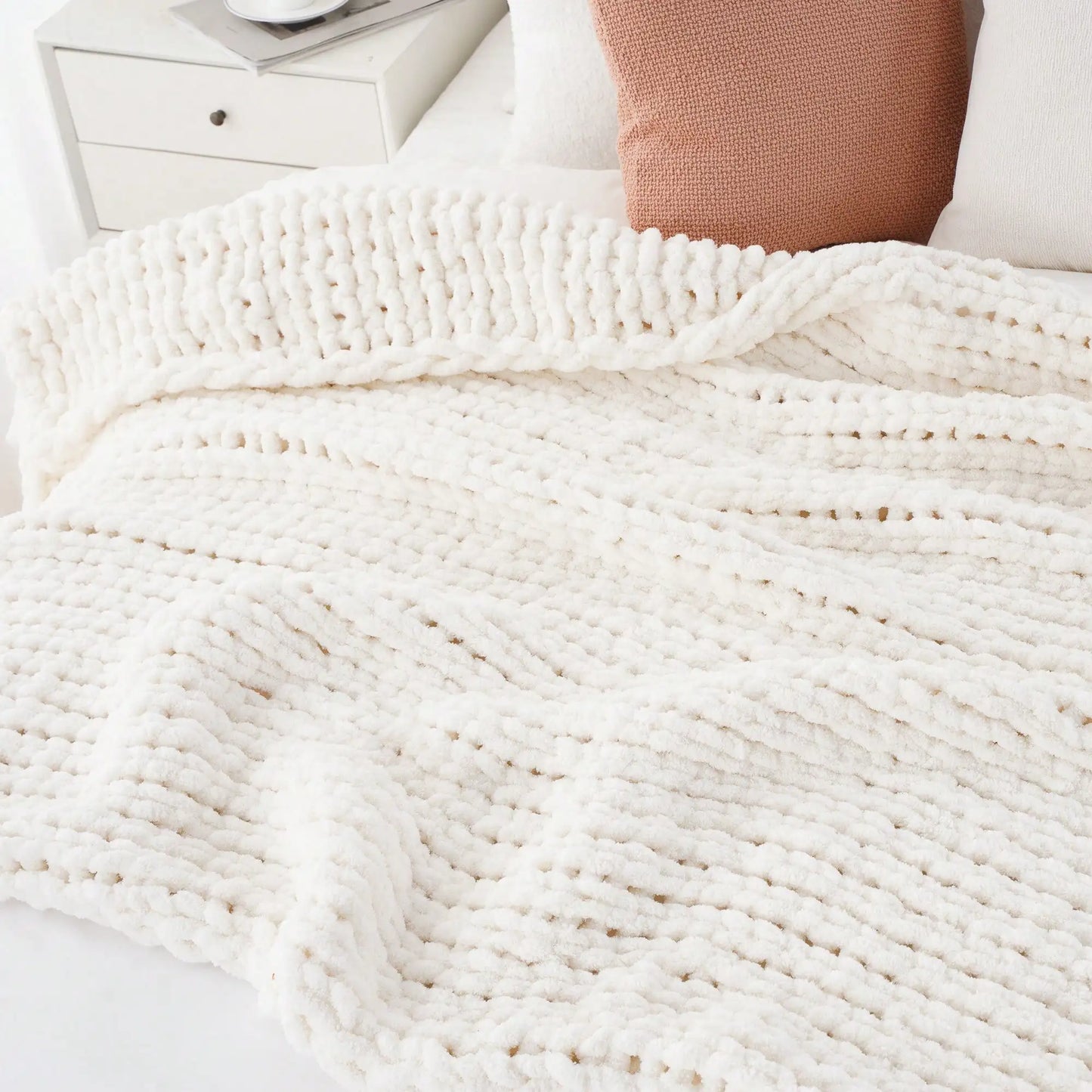 Cream Chunky Knit Throw Blanket For Couch,Handmade Cable Knit Crochet Blanket,Chenille Throw Blankets For Sofa Bed Home Decor,50